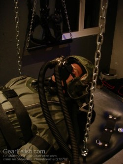 rubbermayhem:  The gas was having the desired effect on the captured