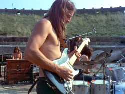 soundsof71:  David Gilmour, Pink Floyd, Pompeii, October 1971.