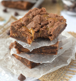 cake-stuff:  World’s Best Caramel Brownies {aka Crack Brownies}