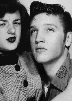 vinceveretts:  Elvis in a photobooth with Jeanette McDonald,