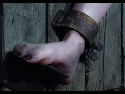 secretsniper01: such a devious way to restrain a slave, make