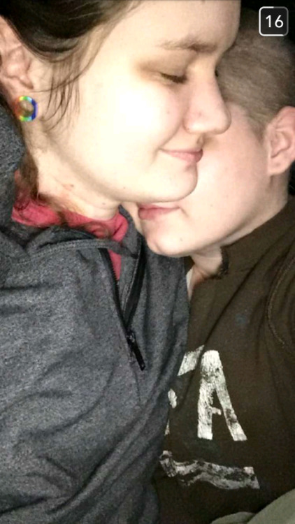gummies98:  Had the best weekend with my baby ever. I love you â¤ @the-rebel-whore @broken-heart-parade