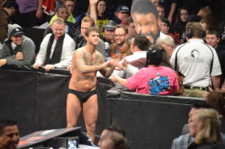 fan-dong-o:  those guys staring at punk’s ass. i would too.