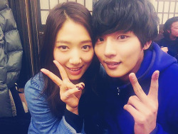 flowerboysnextdoor:       Park Shin Hye & Yoon Shi Yoon: