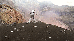 damoclessword:  http://video.nationalgeographic.com/video/news/150220-volcano-drones-vin