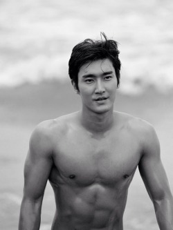 koreansexgods:  Never not posting Shisus ever.