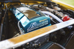 not-ando:  IMG_0586 on Flickr.J’s Racing Valve Cover.