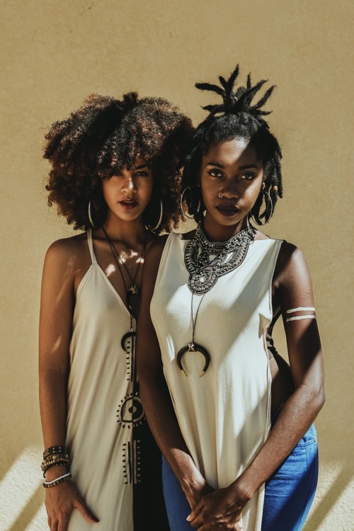 kingkesia:  tribe.  Photographer @jamieblak IG: alannanicolex | kingkesia   Beautiful <3Links: More Black Girls / All Girls Â .