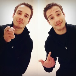 sandboytx:  JAKE MEALUE  “Twins. You, me?”  - jmealue