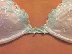 sohard69blu:  Pretty new bra & panty set from my wife , with