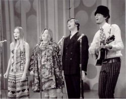 the60sbazaar:  The Mamas and the Papas on the Ed Sullivan show