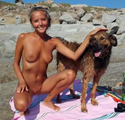 pampussy:  Enjoy the springtime and outdoor fun …   @PamPussy