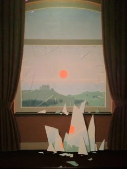 orlyous:  René Magritte - Evening Falls II (Le soir qui tombe),