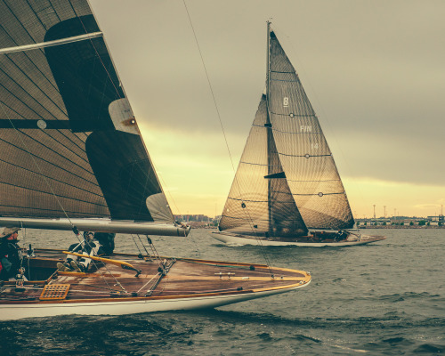 sailingimages:  8mR Finnish classics s/y Sagitta and s/y Katrina training Photo Â© Jari Salo otaksuma.viewbook.com/sailing  8’s are great!