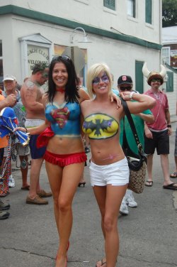 nerdybodypaint:  Supergirl and Batgirl at Fantasy Fest 