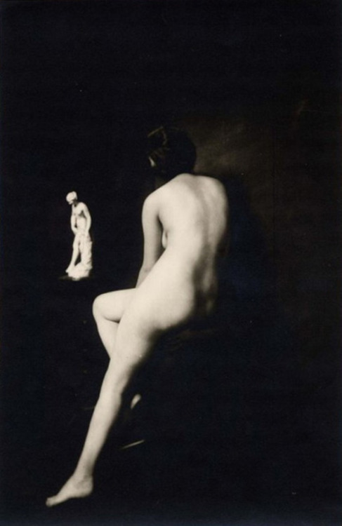 hauntedbystorytelling:Alfred Cheney Johnston :: Dorothy Dickson