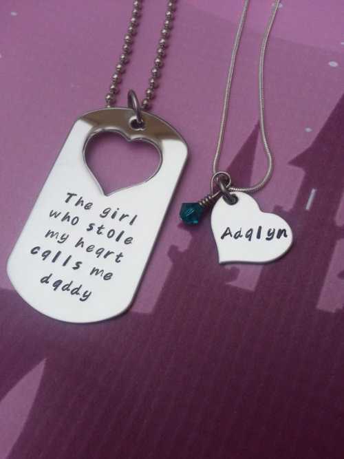 dreamiedaddy:  This is really sweet! It is not like any other relationship necklace I have ever seen. I need too keep my eye out for something unique like this for the future. ;-)Â   awwwwww <3