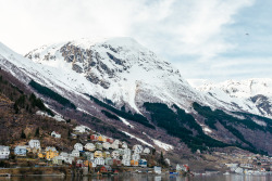 austinrhee:  The small town of Odda, Norway 