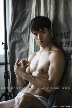 hunkxtwink:  Xie ZiQiu Hunkxtwink - Did you miss more like him