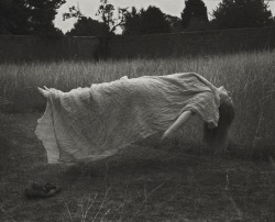 les-sources-du-nil:  Vikram Kushwah “Loulou in the Fields”