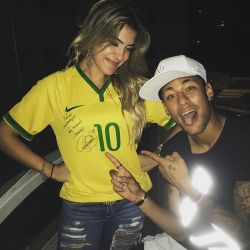 fzneymar:  18.11.2015 Neymar & Lorena Improta#repost #instagram