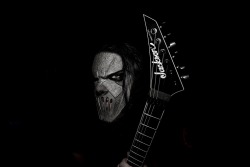 jacksonguitars:                    Hell Yes, Slipknot’s Mick