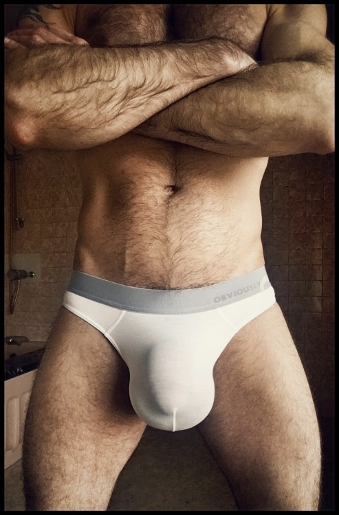 bulgeman: Christmas Morning 2016 â€¦80cc/420cc Almost Monster Bulge.  Have a great day guys!  Silicone from #lebulge 