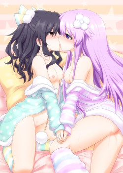 mysexyanimegirl:  hentai-pussy-pics:    This Yuri Gallery Is