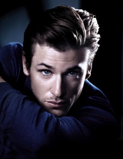 kimbomb81:  Gaspard Ulliel Naked