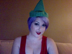 mellymays in her Christmas elf hat