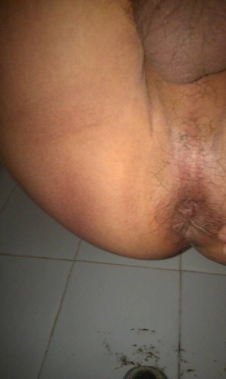 gzbearjk:  Young Bear Showing His Cock in a Break of Work