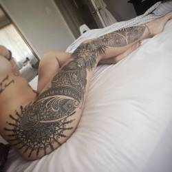 thatattoozone: model  Summer McInerney   tattoo artist  Coen