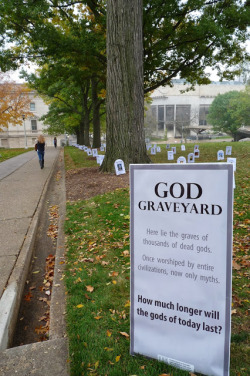 wessasaurus-rex:  lunar-rayne:  ”..The God Graveyard, old gods