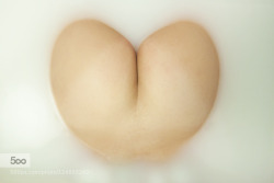 artistic-nude-photos:  Heart MORE……