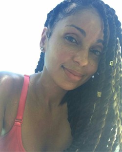 kingcosmo3:  Mya