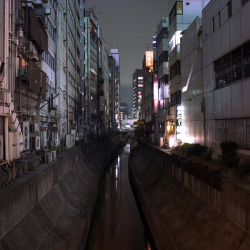 my-yamanote-mood:  Shibuya river, Tokyo 