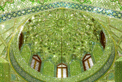 ghasedakk:  Shah Cheragh, Shiraz, Iran 