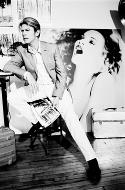 thefactoryoffashion:  David Bowie and Kate Moss by Ellen von