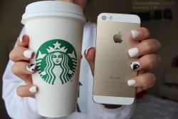 itsmuhria:  starbucks and gold iphone = basic white girls cx 