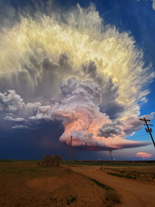 itscolossal:  A Candy-Colored Cloud Hovers Over a West Texas