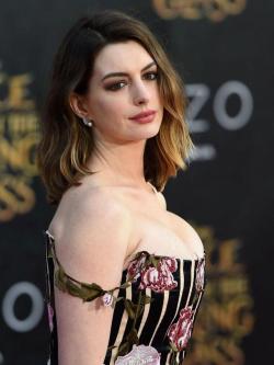 Anne Hathaway