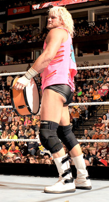 jasindarkblood:  Ziggler Cheek ;)