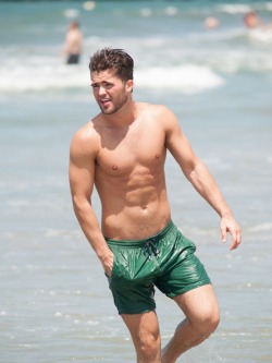 debriefed:  Papped: Spencer Boldman shirtless and wet at the