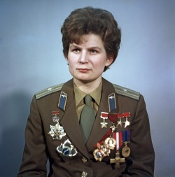 womeninspace:  fyeah-history:  Valentina Vladimirovna TereshkovaValentina