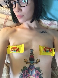 gypsyrose27:  I’m not religious, so my favorite part about