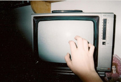 smok-er:  everybody wants to be on tv. on We Heart Ithttp://weheartit.com/entry/71795634/via/superficialfish