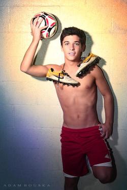 canadianandgay:  Sean O’Donnell <3