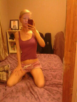 perthuksluts: perthuksluts: Recognise her anyone? From perth.