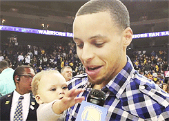 briadeluxe:  taylay21:  Riley Curry has been stealing the show