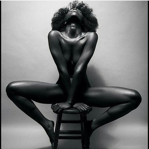afrodesiacworldwide:  IG:@Afro_thundr